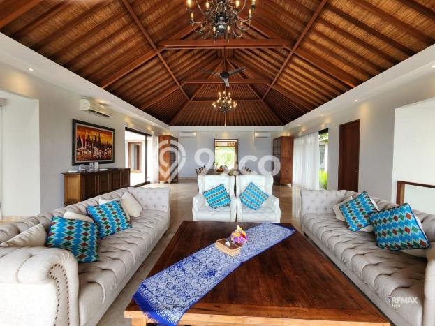 Dijual Vila di , Ukuran 1780m2m², Lokasi Premium Dijual Vila di , Ukuran 1780m2m², Lokasi Premium