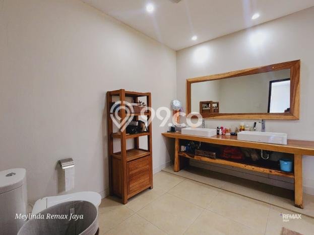 Dapatkan sekarang Vila Kawasan , Area 250m2m², Area nyaman untuk Anda Dapatkan sekarang Vila Kawasan , Area 250m2m², Area nyaman untuk Anda