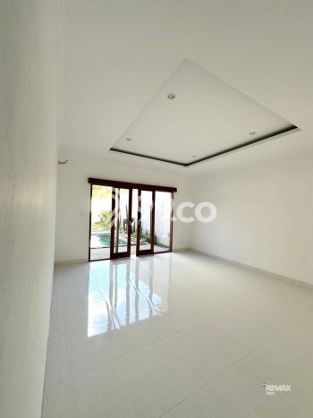 Vila Ready Kawasan , Luas 0m2m², Disewakan Vila Ready Kawasan , Luas 0m2m², Disewakan