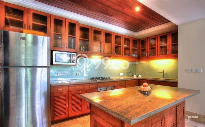 Properti Strategis! Vila Kawasan , Ukuran 354m2m², Lokasi Strategis dengan potensi meningkat Properti Strategis! Vila Kawasan , Ukuran 354m2m², Lokasi Strategis dengan potensi meningkat