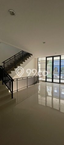 Disewakan Ruko di Kawasan Ramai Pantai Indah Kapuk 2 Luas 175m2 Disewakan Ruko di Kawasan Ramai Pantai Indah Kapuk 2 Luas 175m2