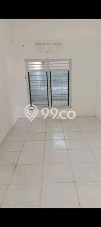 KAWASAN KOMERSIAL! Gudang Disewakan Kawasan , Luas 220m2m², Jalan Strategis KAWASAN KOMERSIAL! Gudang Disewakan Kawasan , Luas 220m2m², Jalan Strategis