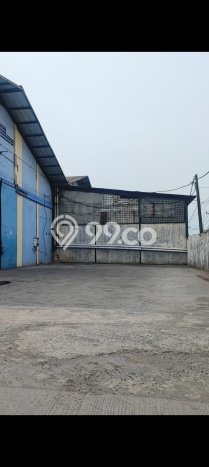 Gudang Disewa di Tangerang dengan LB 1300m2 Area Komersial Ramai Gudang Disewa di Tangerang dengan LB 1300m2 Area Komersial Ramai