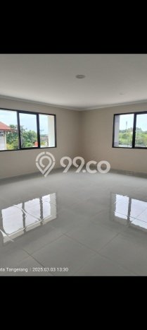 Unit Gudang Paling Strategis di Sepatan Tangerang dengan LB 216m2 Unit Gudang Paling Strategis di Sepatan Tangerang dengan LB 216m2