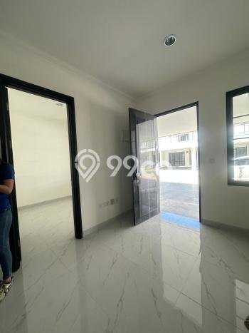 Rumah Modern 3 KT LT 75m2 di Pantai Indah Kapuk 2 Rumah Modern 3 KT LT 75m2 di Pantai Indah Kapuk 2