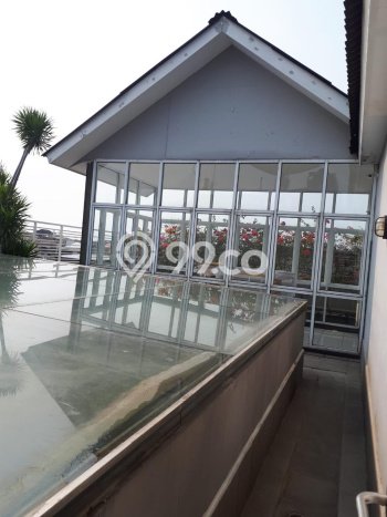 Jual Rumah Mewah Megah Dengan View Cantik di Pantai Indah Kapuk, Jakarta Utara Jual Rumah Mewah Megah Dengan View Cantik di Pantai Indah Kapuk, Jakarta Utara
