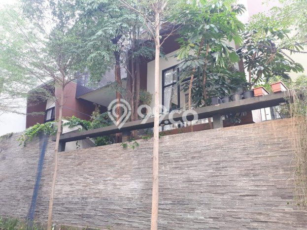 Jual Rumah Mewah Megah Dengan View Cantik di Pantai Indah Kapuk, Jakarta Utara Jual Rumah Mewah Megah Dengan View Cantik di Pantai Indah Kapuk, Jakarta Utara