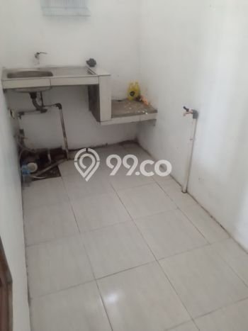 HARGA SPECIAL! Rumah Asri lokasi , Luas 154m2m² LB 100m2m² HARGA SPECIAL! Rumah Asri lokasi , Luas 154m2m² LB 100m2m²