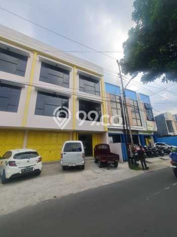 Ruko Dijual di Kawasan Pasar Kliwon, Surakarta Harga Kompetitif Ruko Dijual di Kawasan Pasar Kliwon, Surakarta Harga Kompetitif