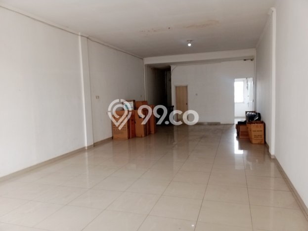 Ruko Dijual di Jebres LT 114m2, LB 200m2 untuk Investasi Ruko Dijual di Jebres LT 114m2, LB 200m2 untuk Investasi