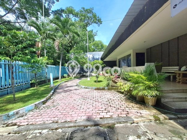 Hunian Eksklusif Siap Huni LT 651m2 di Klojen, Malang Hunian Eksklusif Siap Huni LT 651m2 di Klojen, Malang