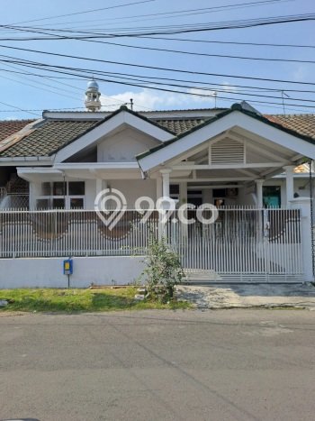 Hunian Cantik Minimalis Lb 234m2 di Blimbing, Malang Hunian Cantik Minimalis Lb 234m2 di Blimbing, Malang