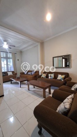 Rumah Luas Asri 4 KT Siap Pakai di Sawojajar Malang Rumah Luas Asri 4 KT Siap Pakai di Sawojajar Malang