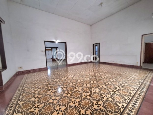 Rumah Elit LB 500m2 Siap Huni Desain Elegan di Malang Kota, Malang Rumah Elit LB 500m2 Siap Huni Desain Elegan di Malang Kota, Malang