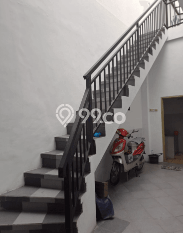 Rumah Luxury Modern Tanpa Renovasi di Malang Kota Malang Rumah Luxury Modern Tanpa Renovasi di Malang Kota Malang