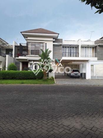 For Sale! Luxury House LT 240m2 Desain Elegan di Araya For Sale! Luxury House LT 240m2 Desain Elegan di Araya