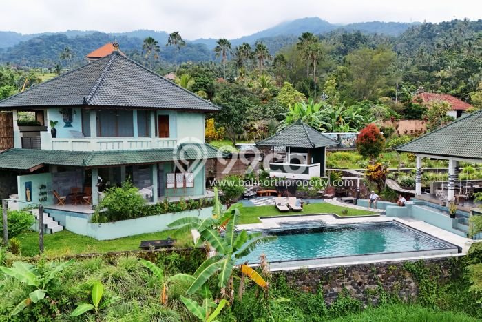 Vila Strategis di , Ukuran 3000m2m², Lingkungan Asri untuk Anda Vila Strategis di , Ukuran 3000m2m², Lingkungan Asri untuk Anda