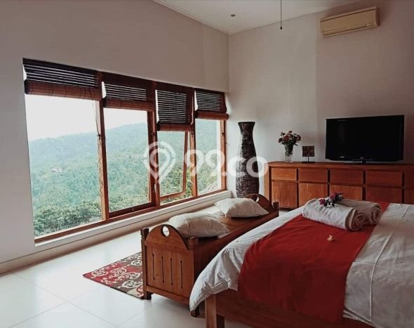 Rumah Strategis dengan 3 Kamar Tidur dan 3 Kamar Mandi di Kawasan Lovina, Buleleng Rumah Strategis dengan 3 Kamar Tidur dan 3 Kamar Mandi di Kawasan Lovina, Buleleng