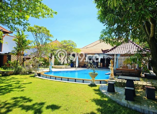 FOR SALE! Vila di , Area 1390m2m², Posisi Strategis FOR SALE! Vila di , Area 1390m2m², Posisi Strategis