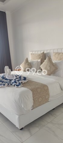 Tempat Ideal! Vila Kawasan , Luas 2100m2m², Kondisi Terbaik Tempat Ideal! Vila Kawasan , Luas 2100m2m², Kondisi Terbaik