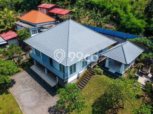INVESTASI TEPAT! Rumah area Kayuputih, LT 1000m2m² Bangunan 200m2m² INVESTASI TEPAT! Rumah area Kayuputih, LT 1000m2m² Bangunan 200m2m²