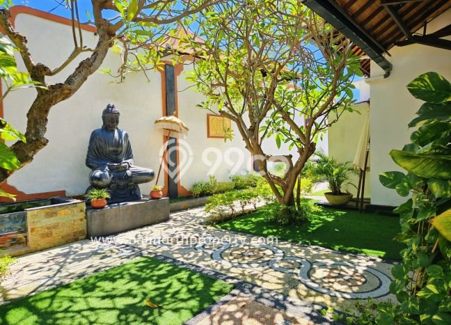 FOR SALE! Vila di , Area 1390m2m², Posisi Strategis FOR SALE! Vila di , Area 1390m2m², Posisi Strategis