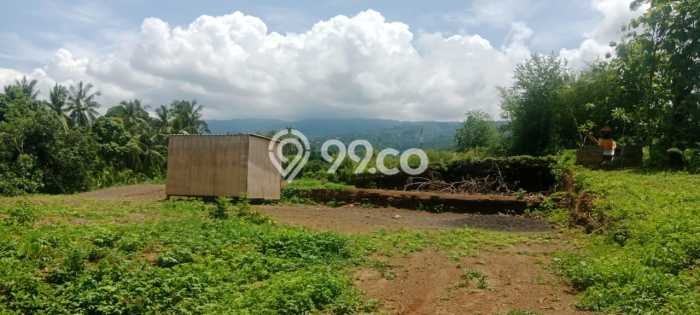 Tanah Dijual di Buleleng Seluas 930m2 Strategis Tanah Dijual di Buleleng Seluas 930m2 Strategis