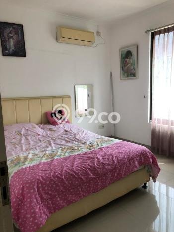Hunian Mewah Siap Huni LT 164m2 di BSD, Tangerang Selatan Hunian Mewah Siap Huni LT 164m2 di BSD, Tangerang Selatan