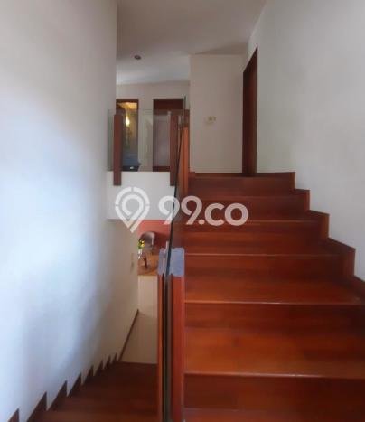 Hunian Mewah LB 530m2 Siap Huni Desain Elegan di Cirendeu, Jakarta Selatan Hunian Mewah LB 530m2 Siap Huni Desain Elegan di Cirendeu, Jakarta Selatan