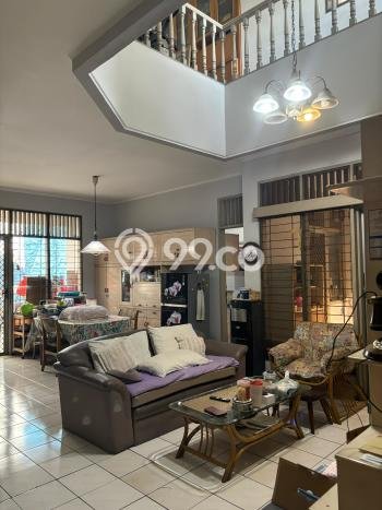 Ready to Use! Premium House LT 240m2 Desain Modern di Pondok Indah Ready to Use! Premium House LT 240m2 Desain Modern di Pondok Indah