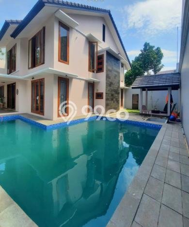 Hunian Mewah LB 530m2 Siap Huni Desain Elegan di Cirendeu, Jakarta Selatan Hunian Mewah LB 530m2 Siap Huni Desain Elegan di Cirendeu, Jakarta Selatan