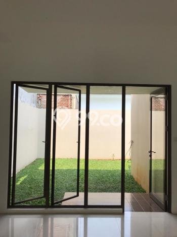 Rumah Strategis Modern Lb 100m2 di Sawangan, Depok Rumah Strategis Modern Lb 100m2 di Sawangan, Depok