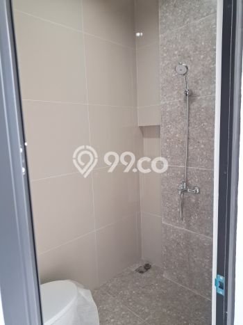 Jual Rumah Eksklusif 4 KT di Lebak Bulus, Jakarta Selatan Jual Rumah Eksklusif 4 KT di Lebak Bulus, Jakarta Selatan