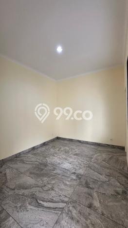 Rumah Strategis Modern Lb 120m2 di BSD, Tangerang Selatan Rumah Strategis Modern Lb 120m2 di BSD, Tangerang Selatan
