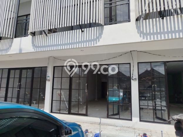 Area Ramai! Ruko Dijual di Denpasar Selatan untuk Bisnis Luas Bangunan 100m2 Area Ramai! Ruko Dijual di Denpasar Selatan untuk Bisnis Luas Bangunan 100m2