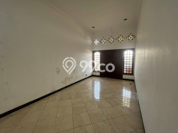 Dijual Ruko Area Komersial di Denpasar Barat, Luas 418m², Jalan Utama Dijual Ruko Area Komersial di Denpasar Barat, Luas 418m², Jalan Utama