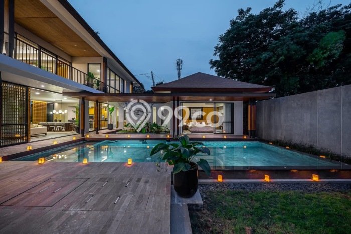 Rumah Elit LB 400m2 Siap Huni Desain Elegan di Jimbaran, Badung Rumah Elit LB 400m2 Siap Huni Desain Elegan di Jimbaran, Badung