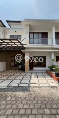 Rumah Elit Modern Tanpa Renovasi di Seminyak Badung Rumah Elit Modern Tanpa Renovasi di Seminyak Badung