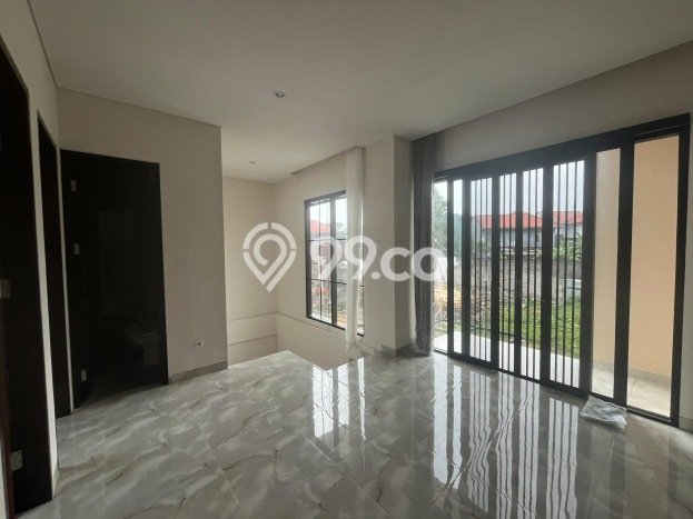 Rumah Luas Asri 3 KT Siap Pakai di Jimbaran Badung Rumah Luas Asri 3 KT Siap Pakai di Jimbaran Badung