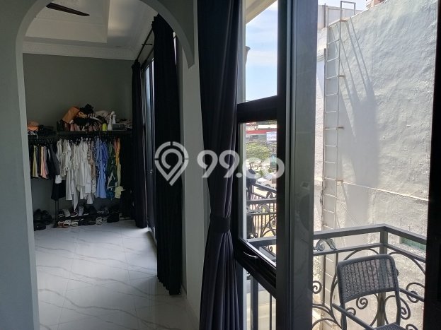 Disewakan Segera Apartemen High-Class di Seminyak, 3 Bedroom, 4 Bathroom Disewakan Segera Apartemen High-Class di Seminyak, 3 Bedroom, 4 Bathroom