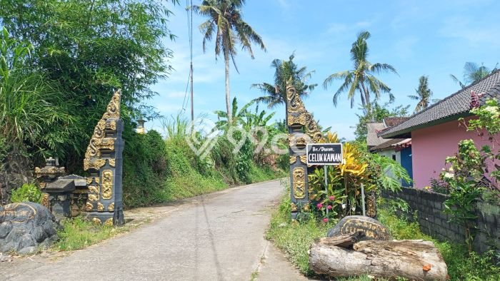 Kavling Tanah Dijual di Kerambitan, Tabanan, Luas 1760m2 Area Strategis Kavling Tanah Dijual di Kerambitan, Tabanan, Luas 1760m2 Area Strategis
