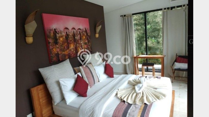 For Sale! Vila Kawasan Gianyar, Dimensi 2500m2m², Lokasi Strategis For Sale! Vila Kawasan Gianyar, Dimensi 2500m2m², Lokasi Strategis