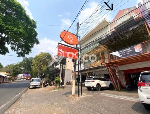 Ruko Bagus Dijual LB 300m2 Lokasi Strategis Malang Area Cocok untuk Berbisnis Ruko Bagus Dijual LB 300m2 Lokasi Strategis Malang Area Cocok untuk Berbisnis