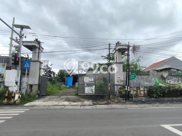 Dijual Gudang di Sukolilo Surabaya LT 1759m2 / LB 500m2 Dijual Gudang di Sukolilo Surabaya LT 1759m2 / LB 500m2