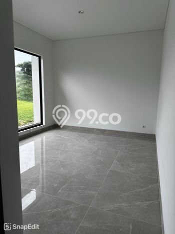 Rumah Terawat di , Surabaya, LT 150m2m², Luas Bangunan 213m2m² Rumah Terawat di , Surabaya, LT 150m2m², Luas Bangunan 213m2m²
