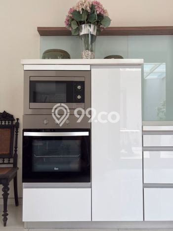 Ready to Use! Premium House LT 360m2 Desain Modern di Graha Ready to Use! Premium House LT 360m2 Desain Modern di Graha