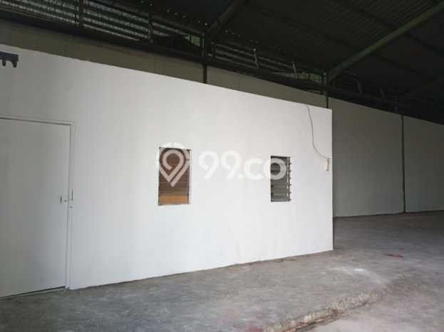 Gudang Disewa di Asemrowo, Surabaya, LT 840m2 / LB 840m2 Gudang Disewa di Asemrowo, Surabaya, LT 840m2 / LB 840m2