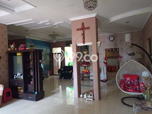 Dijual Rumah Mewah Megah Dengan View Cantik di Darmo Permai, Surabaya Dijual Rumah Mewah Megah Dengan View Cantik di Darmo Permai, Surabaya