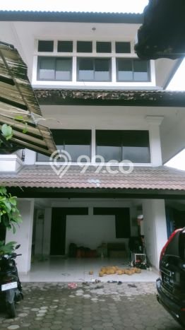 Hunian Super Elit dengan Akses Paling Strategis di Sukomanunggal, Surabaya Hunian Super Elit dengan Akses Paling Strategis di Sukomanunggal, Surabaya