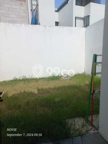 Disewakan! Rumah 3 Kamar Tidur &
2 Kamar Mandi di Jakarta Garden City, Jakarta Timur Disewakan! Rumah 3 Kamar Tidur &
2 Kamar Mandi di Jakarta Garden City, Jakarta Timur